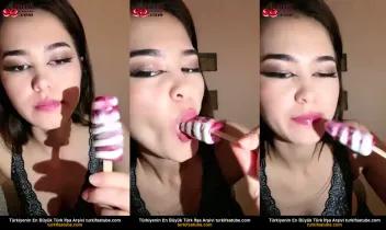 Tango Nude Bayan Sakso İkna Etti